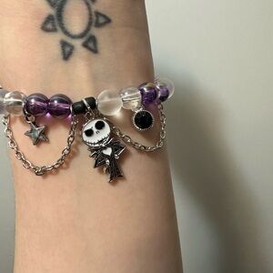Handmade Jack skellington glass bead bracelet🖤🎃 nightmare before Christmas !!